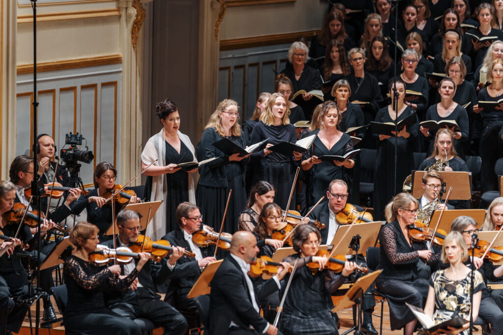 Elias Jubil�umskonzert 40 Jahre Symphonischer Chor HH